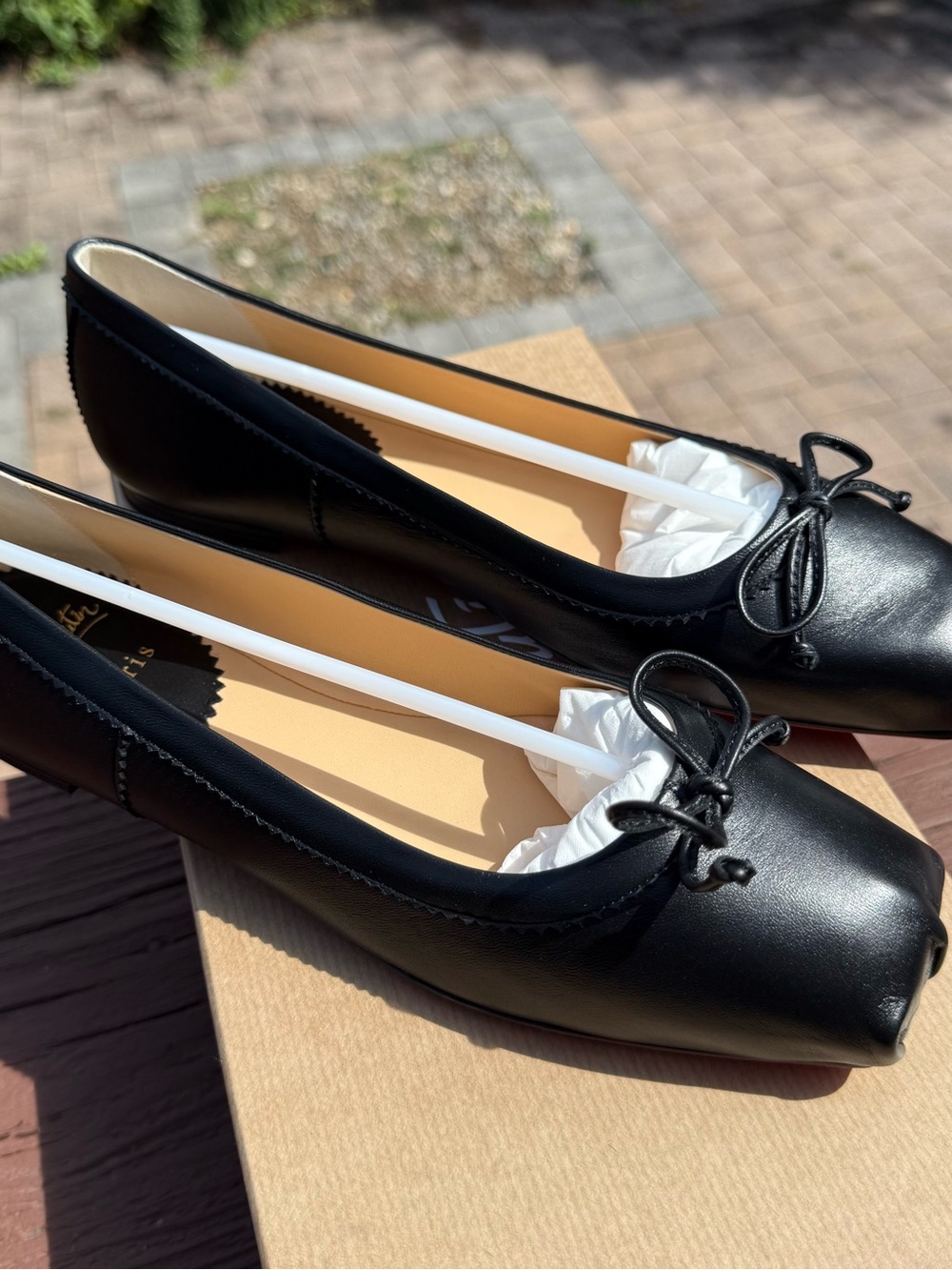 Christian Louboutin Mamadrague Napa Bow Ballerina Flats